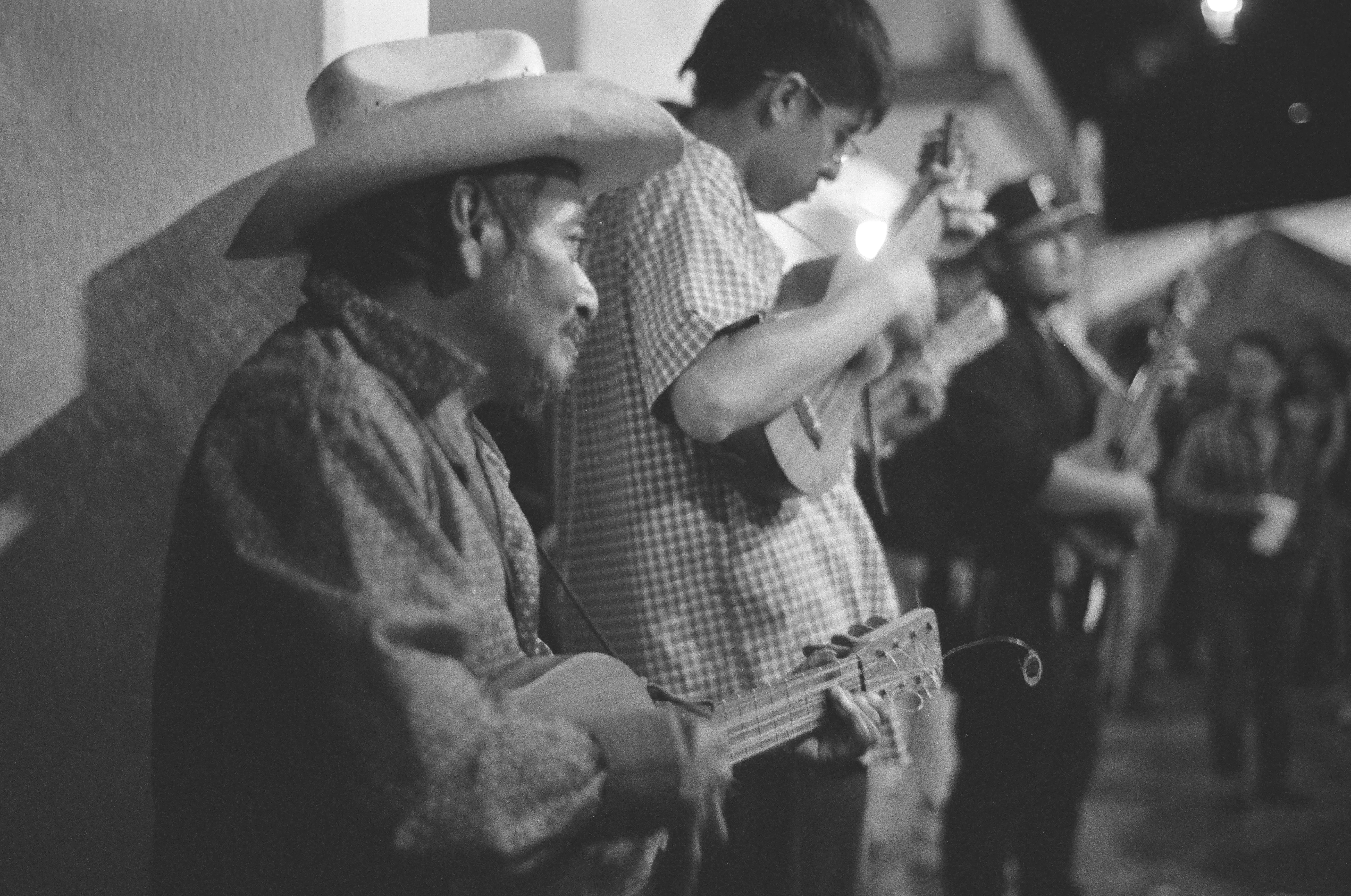 Chayo y su jarana, Santiago Tuxtla, México, 2025